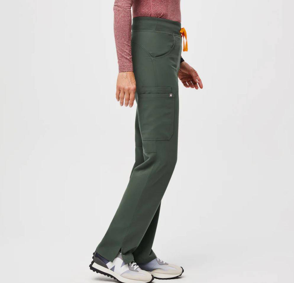 High Waisted Zamora™ Jogger Scrub Pants Petite - Burgundy - Small