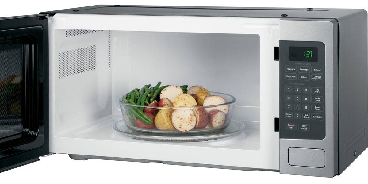 GE Profile 24-inch, 2.2 cu.ft. Built-In Microwave Oven with Sensor Coo