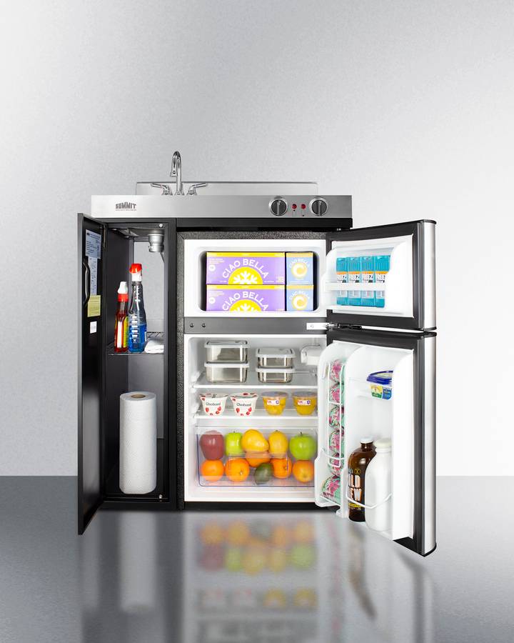 Summit Microwave/refrigerator-freezer Combination with Allocator